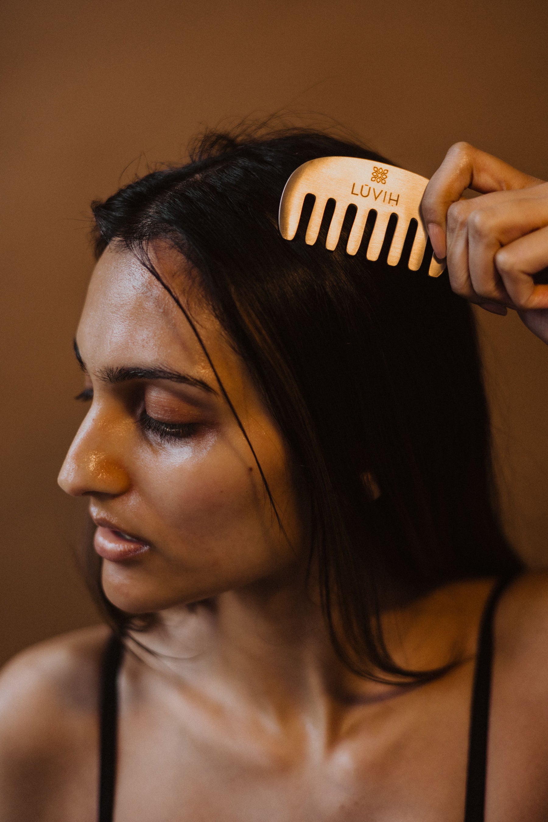 Kansa Comb Massage Tool - The Crown